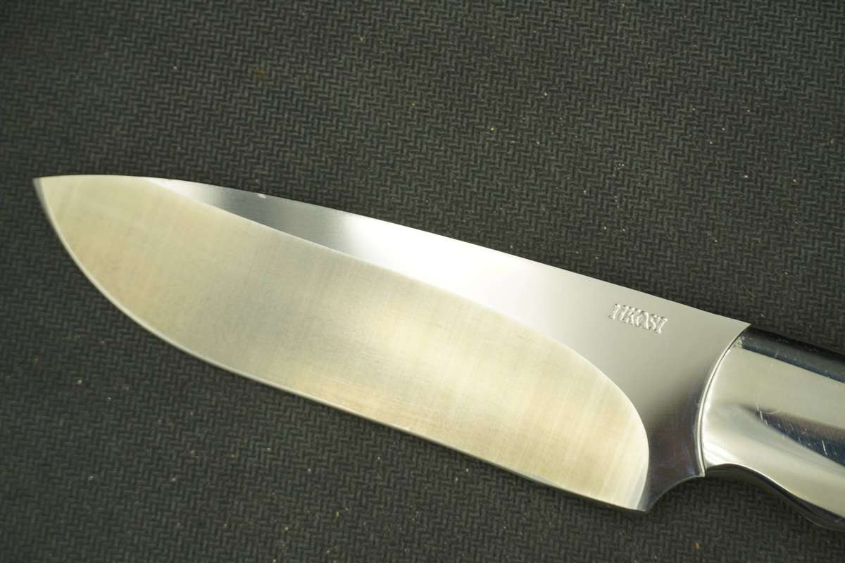 Nkosi Hand Made Knife- Lion Schrimshaw