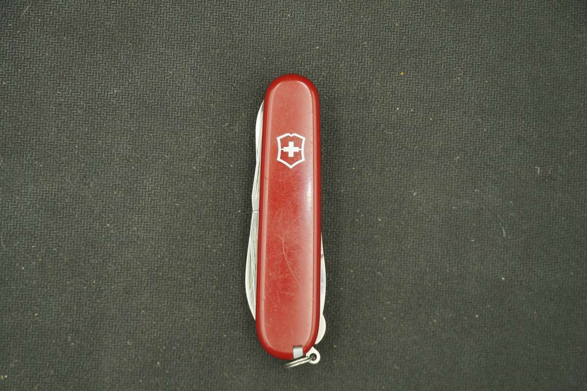 Victorinox Mountaineer