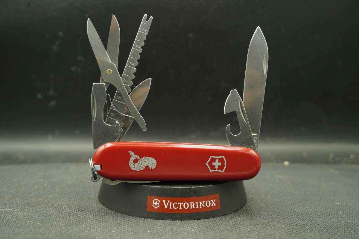 Victorinox Fisherman