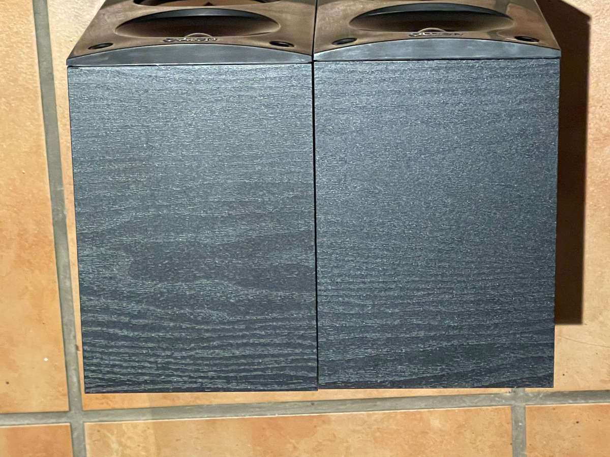 JAMO S 622 2-WAY SHELF SPEAKER (PAIR)