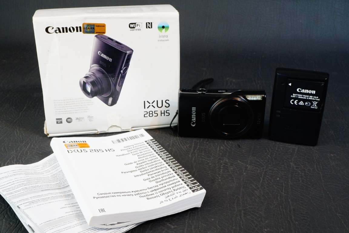 Canon IXUS 285 HS / ELPH 360 20.2MP Full HD 12X Optical Zoom Digital Camera **Great Condition**