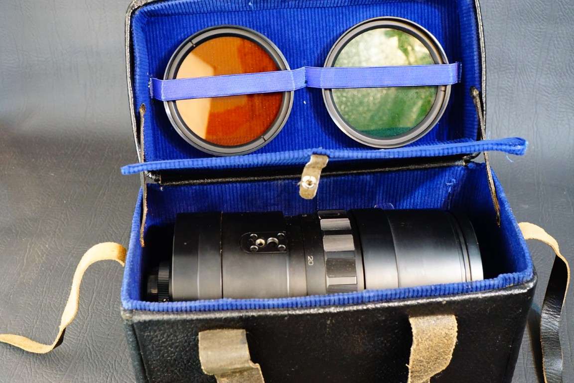 MTO 1000A 1100mm F10.5 Tele Mirror Catadioptric Lens in M42 Screw Mount **Excellent Condition**