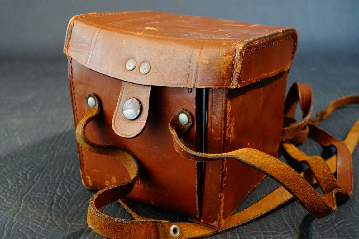 Primar Reflex II Leather Carry Case **Good Condition**