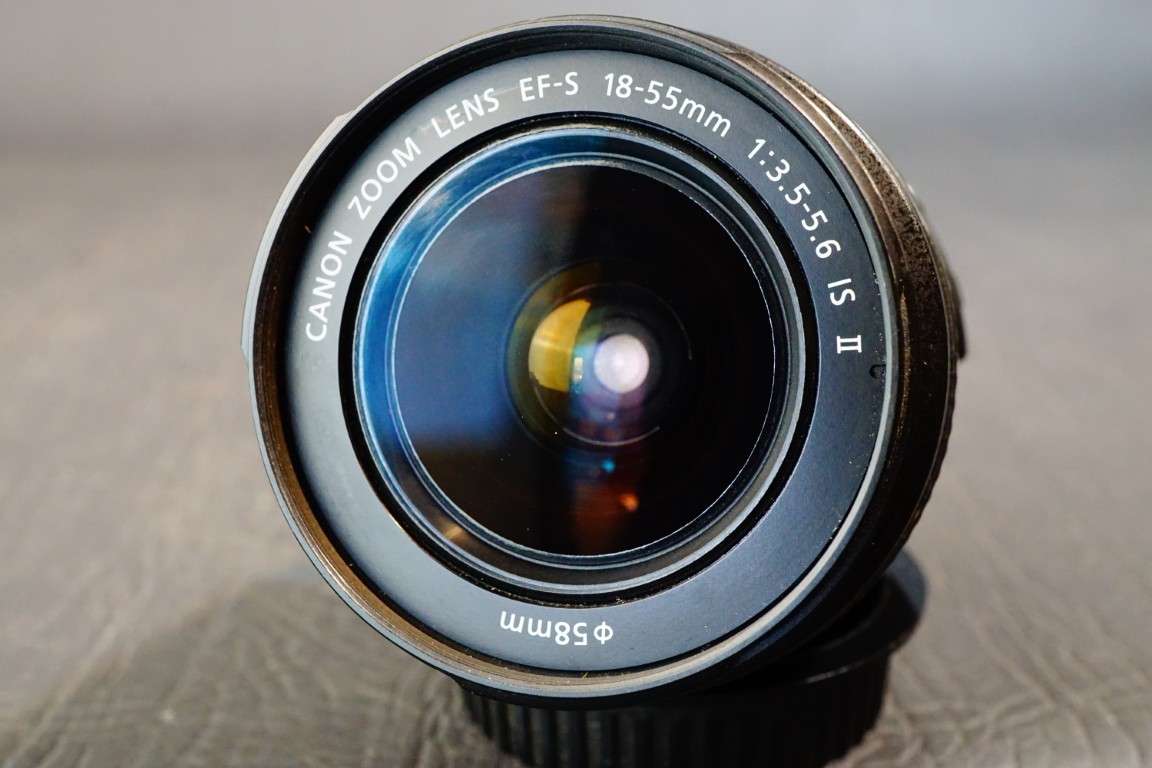 **Image Stabilized** Canon Zoom Lens EF-S 18-55mm F3.5-5.6 IS II Canon EF-S Mount **Great Condition*