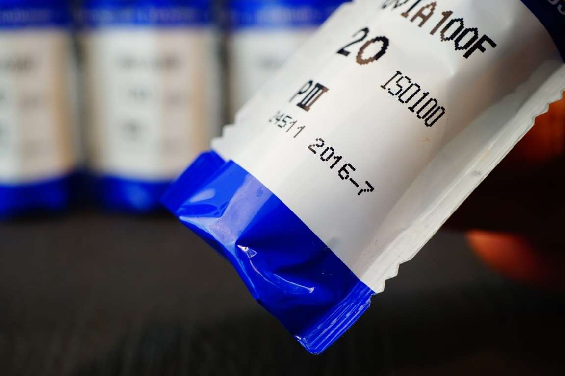 5 x Rolls FujiFilm Fujichrome Provia 100F 120 Film