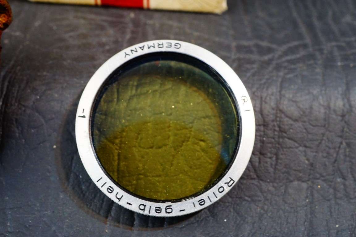Rollei Franks & Heidecke RI/Bay 1 - Gelb-Hell Light Yellow Filter w/ Case and Box **Great Condition*