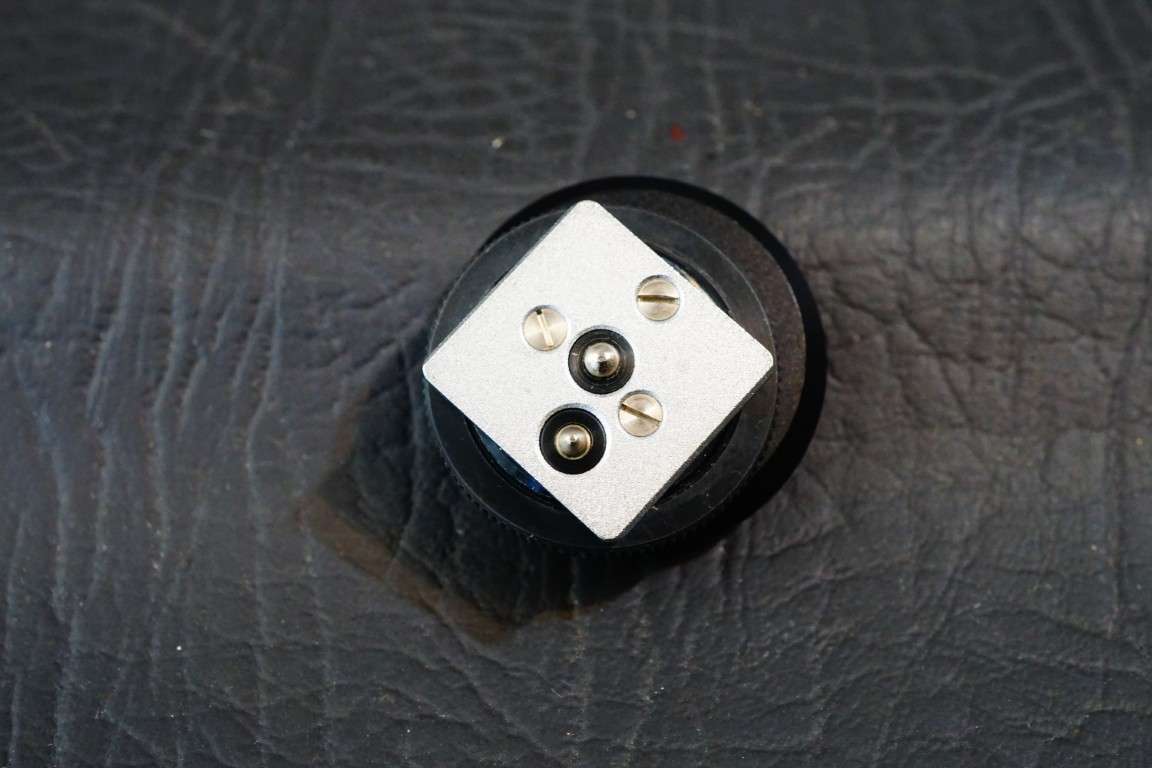 Genuine Nikon AS-6 Flash Unit Hot Shoe Coupler for FM & FE Cameras in Box  **Good Condition**