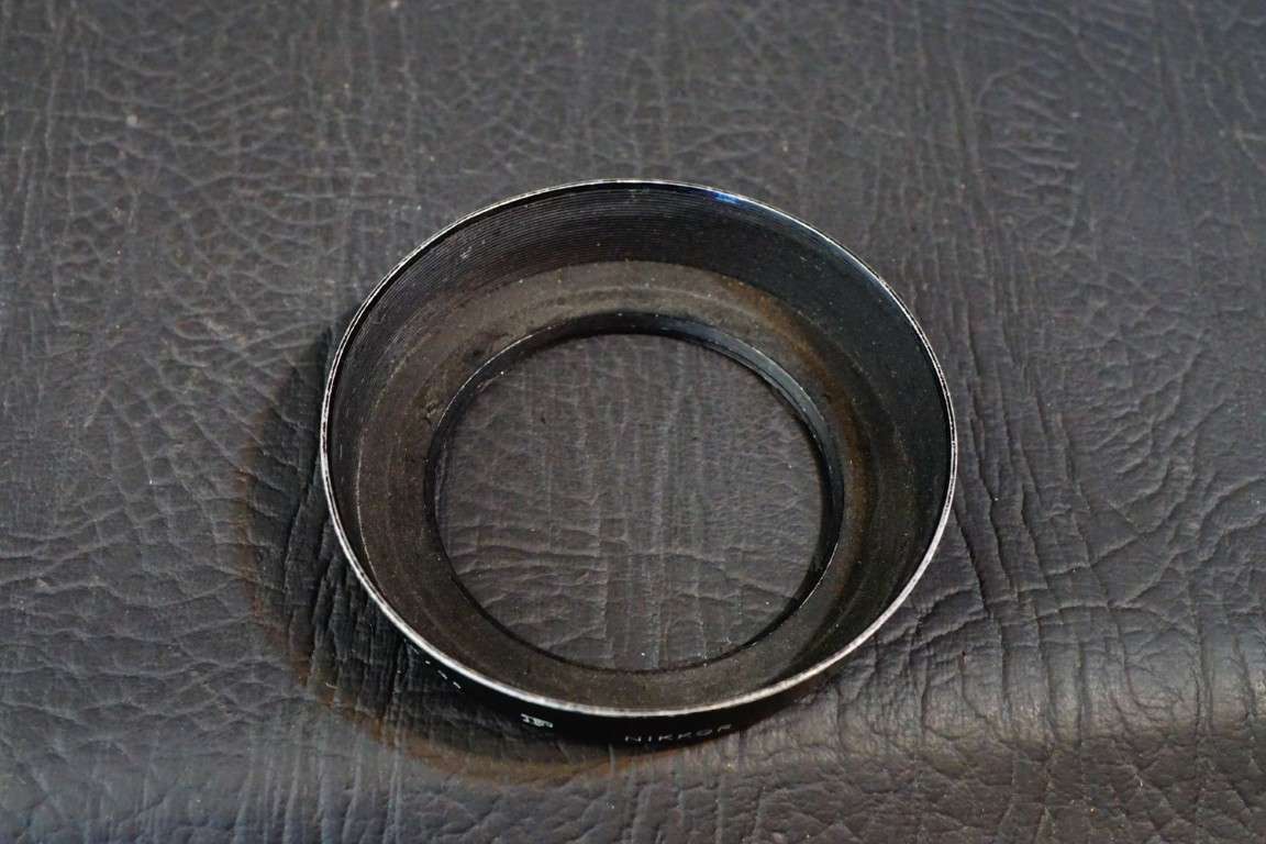 Nikon HN-2 Screw On Metal Lens Hood for Nikkor 28mm F3.5 Lens  **Good Condition**