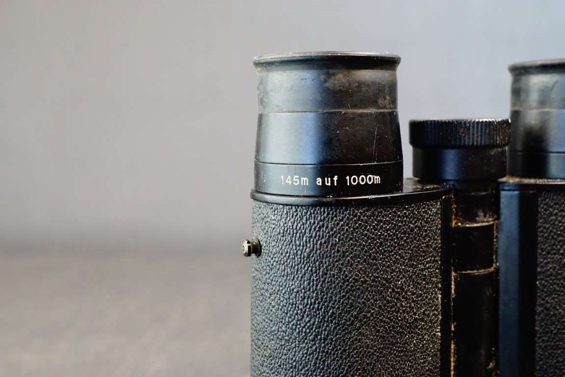 Tasco Model No. 150 8x32mm Binoculars 435 ft at 1000 yds
