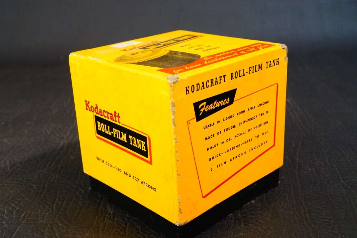 Eastman Kodak Kodacraft Roll Film Tank 120/620/127 In Original Box **Good Condition**