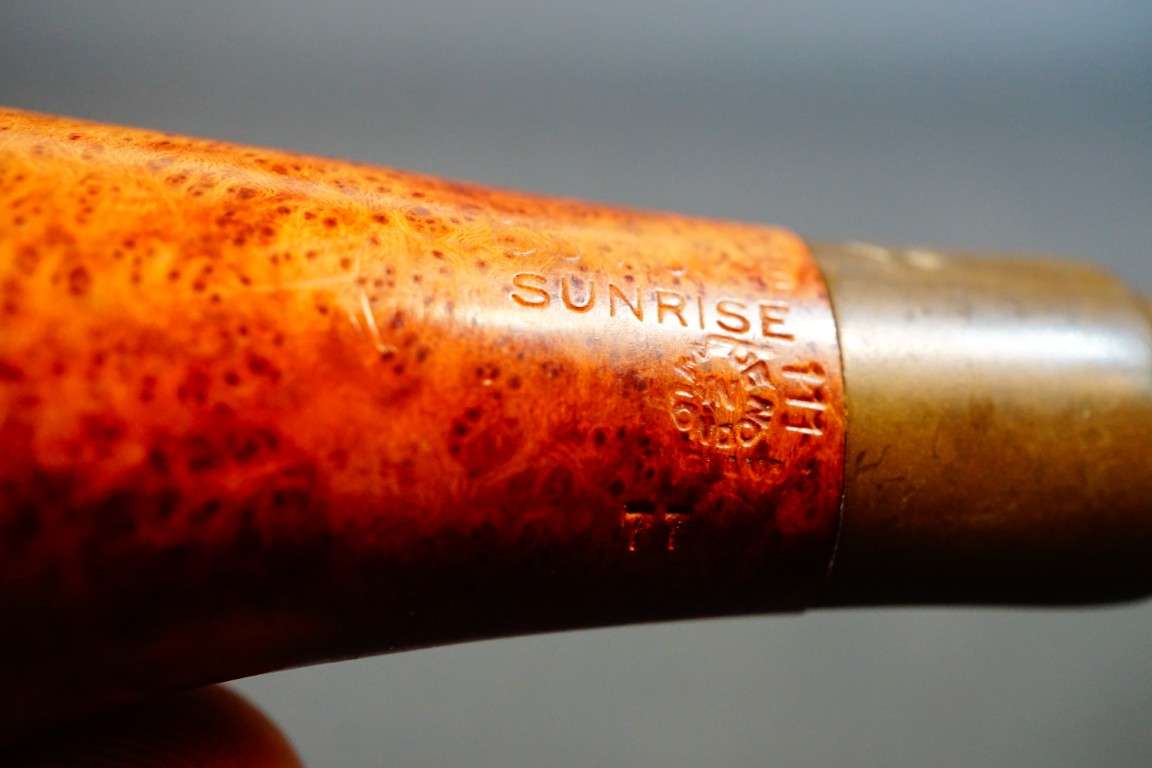 Comoy's Sunrise Liverpool Style 111 Smoking Pipe **Good Condition**