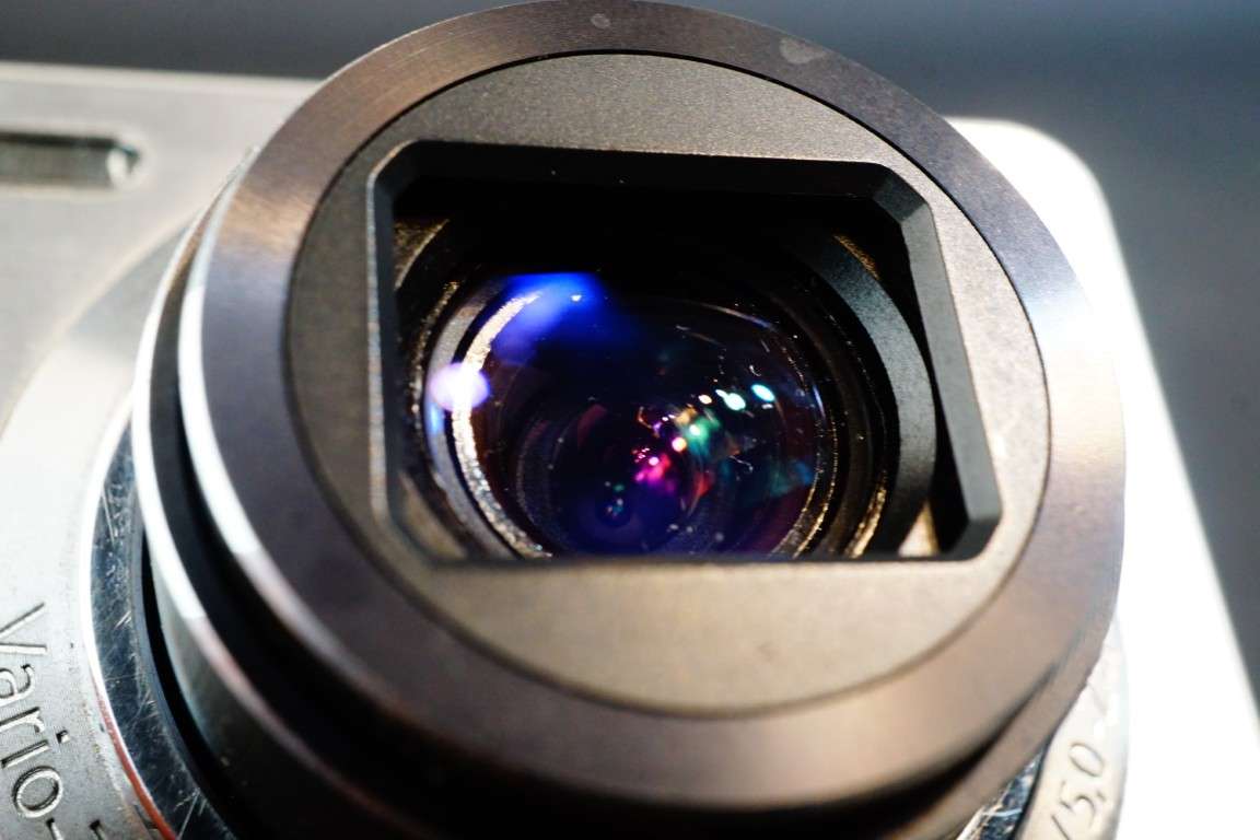 Sony Cybershot DSC-W170 10MP Carl Zeiss Lens Compact Digital Camera **Good Condition**