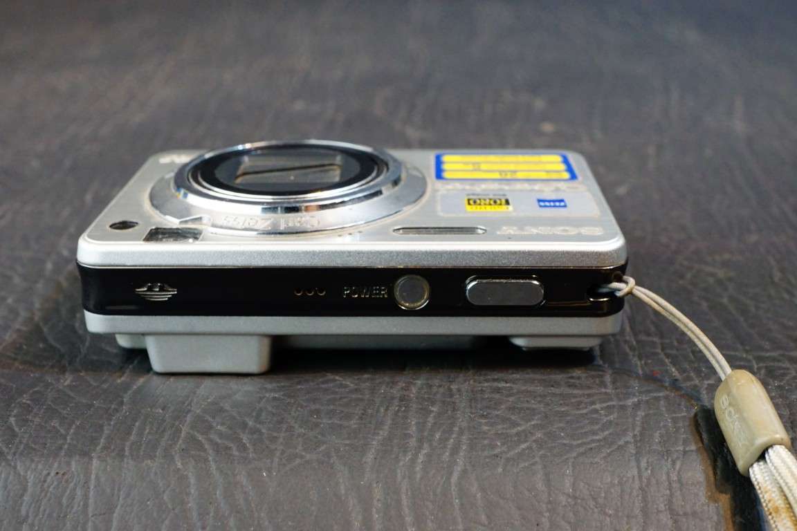 Sony Cybershot DSC-W170 10MP Carl Zeiss Lens Compact Digital Camera **Good Condition**