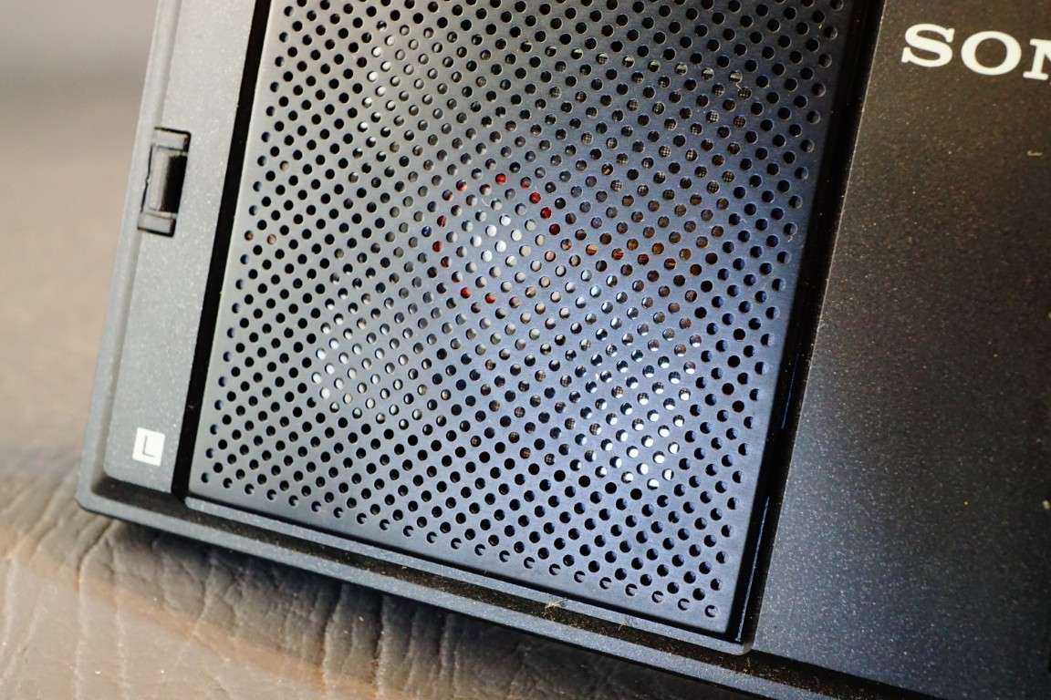 Rare 1980s Vintage SS-WM20 Sony Walkman Foldable Portable Speakers **Great Condition**