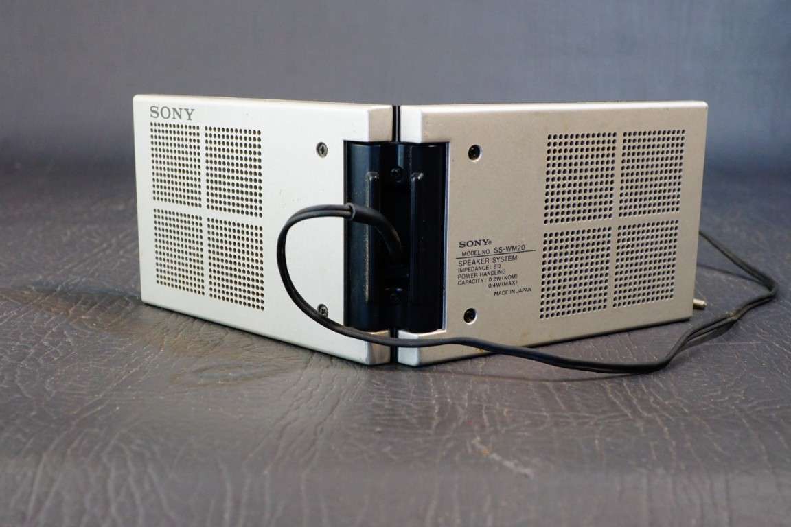 Rare 1980s Vintage SS-WM20 Sony Walkman Foldable Portable Speakers **Great Condition**