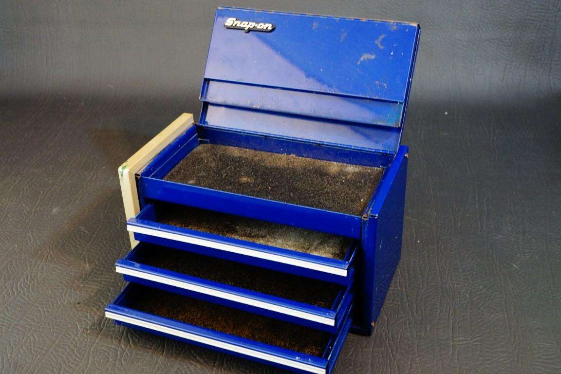 Snap-On Tools Micro Mini Tool Box **Good Condition**