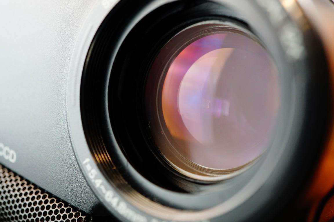 Sony CCD-TR440E Hi8 Tape Digital Video Camera HANDYCAM Camcorder **Great Condition**