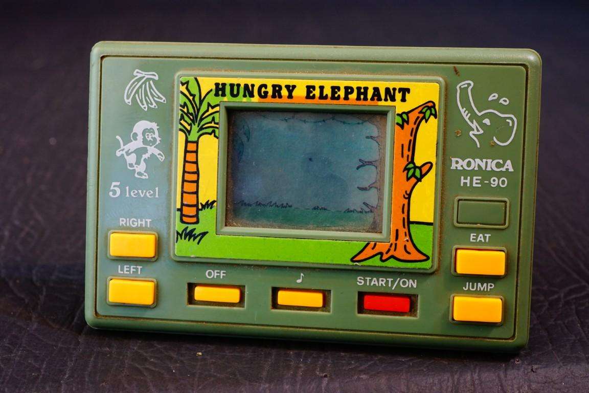 Tronica Hungry Elephant Ronica HE-90 Electronic Handheld Game **Great Condition**