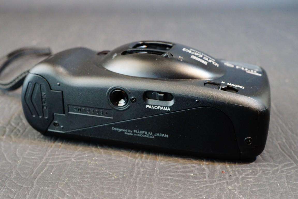 Fuji DL-95 Super Panorama 35mm Point and Shoot Film Camera **Great Condition**