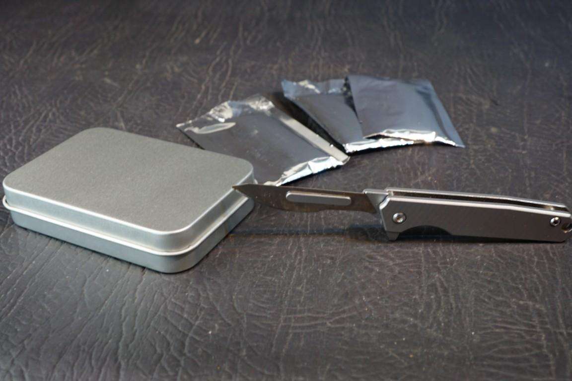 Steel Folding Scalpel Knife, Slim Razor Knife with Frame Lock uses #24 Blades **Great Condition**