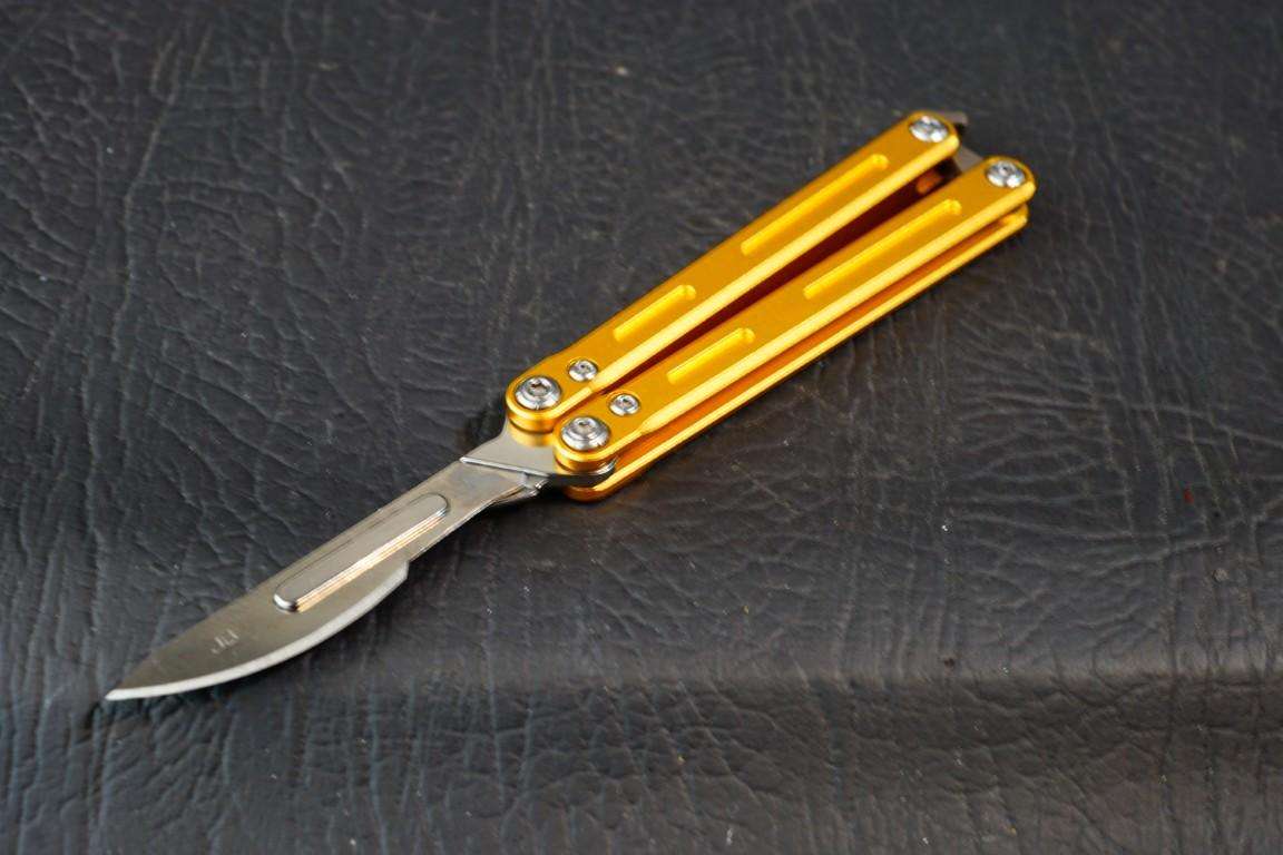 Scalpel Razor Balisong Butterfly Knife Aluminum Handle uses #24 Blades **30 Blades Included**