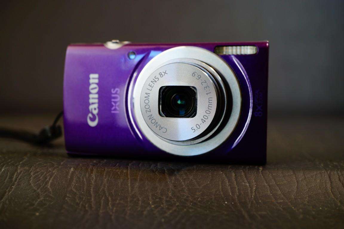 Purple Canon Ixus 145 / ELPH 135 16.0MP Digital Compact Camera with Box **Great Condition**