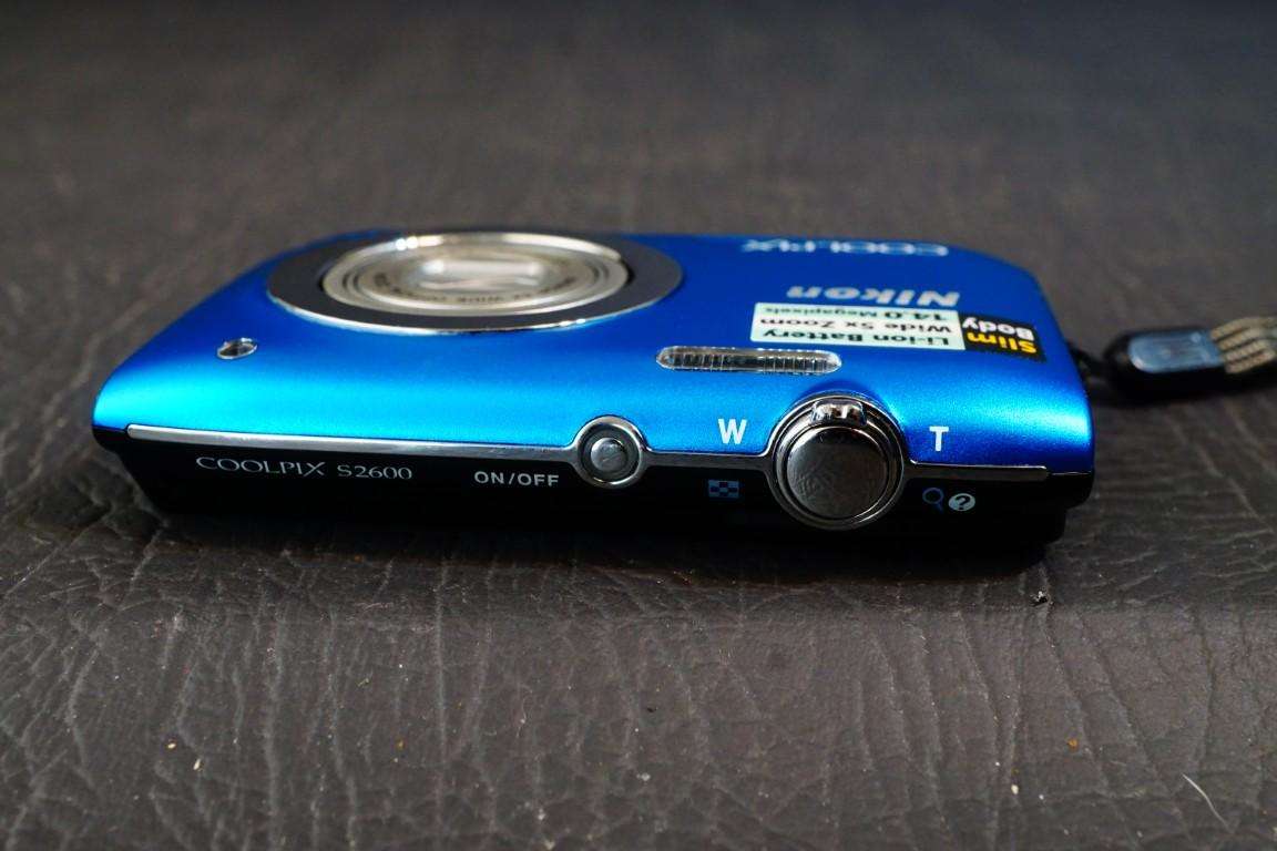 Nikon Coolpix S2600 14.0MP Blue Compact Digital Camera with 5x Optical Zoom