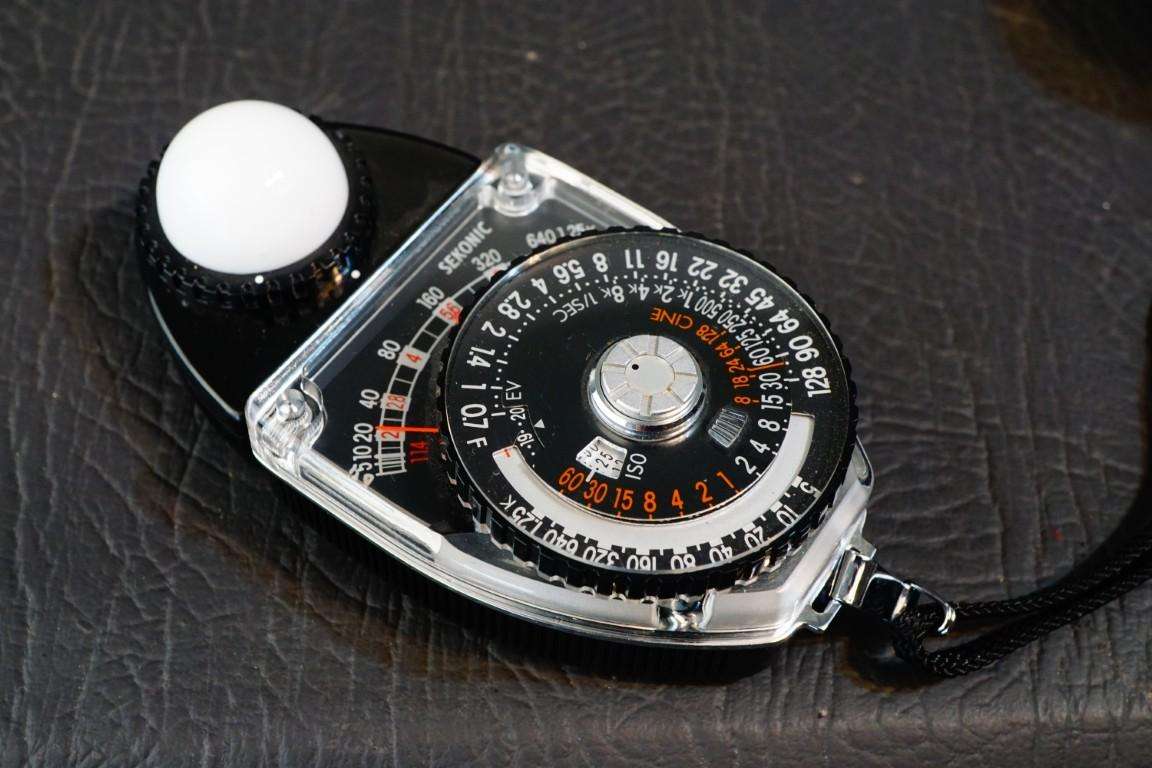 SEKONIC L-398M Studio Deluxe II Light Meter L-398 with Original Case **Excellent Condition**