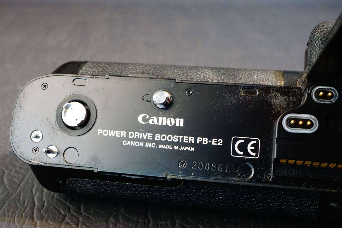 Canon PB-E2 Power Drive Booster Grip for EOS-1 1N 1V 3 Cameras