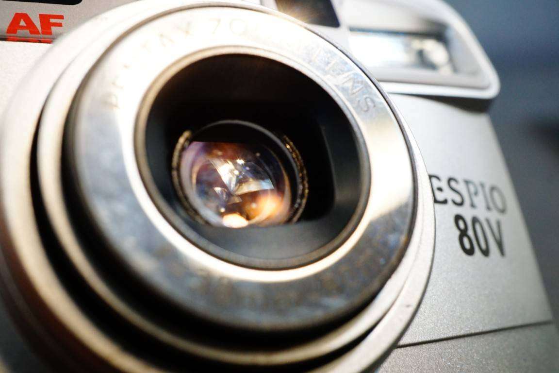 Pentax ESPIO 80v 35mm Point and Shoot AF Film Camera with 38-80mm Zoom Lens  **Great Condition**