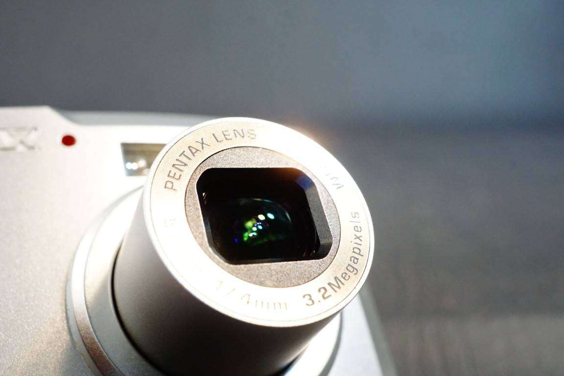 Pentax Optio 30 Compact Digital Camera 3.2MP - 3x Zoom **Good Condition**