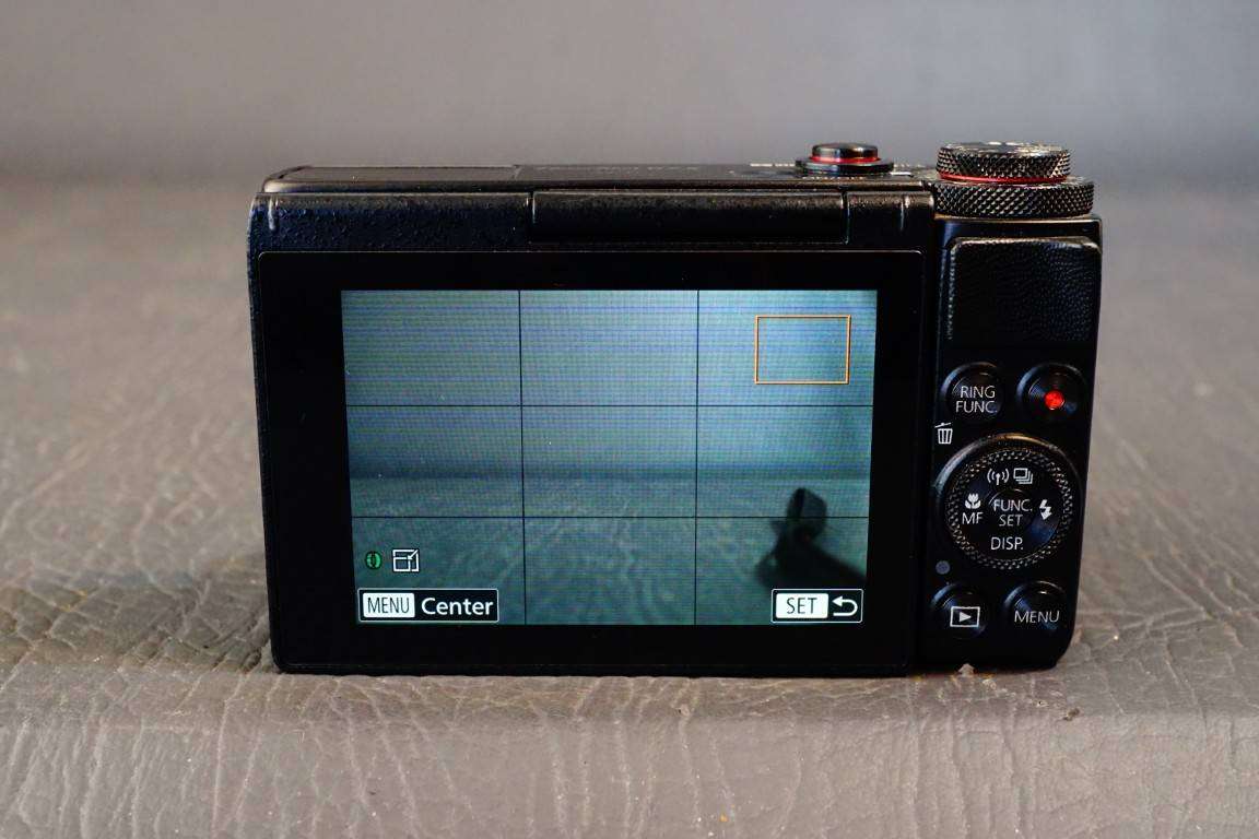 Canon PowerShot G7 X G7X Compact Digital Camera with 4.2x Optical Zoom  **Great Condition**