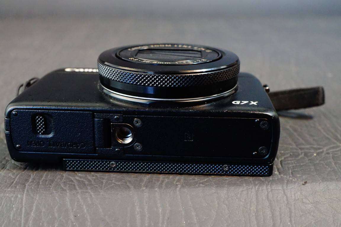 Canon PowerShot G7 X G7X Compact Digital Camera with 4.2x Optical Zoom  **Great Condition**