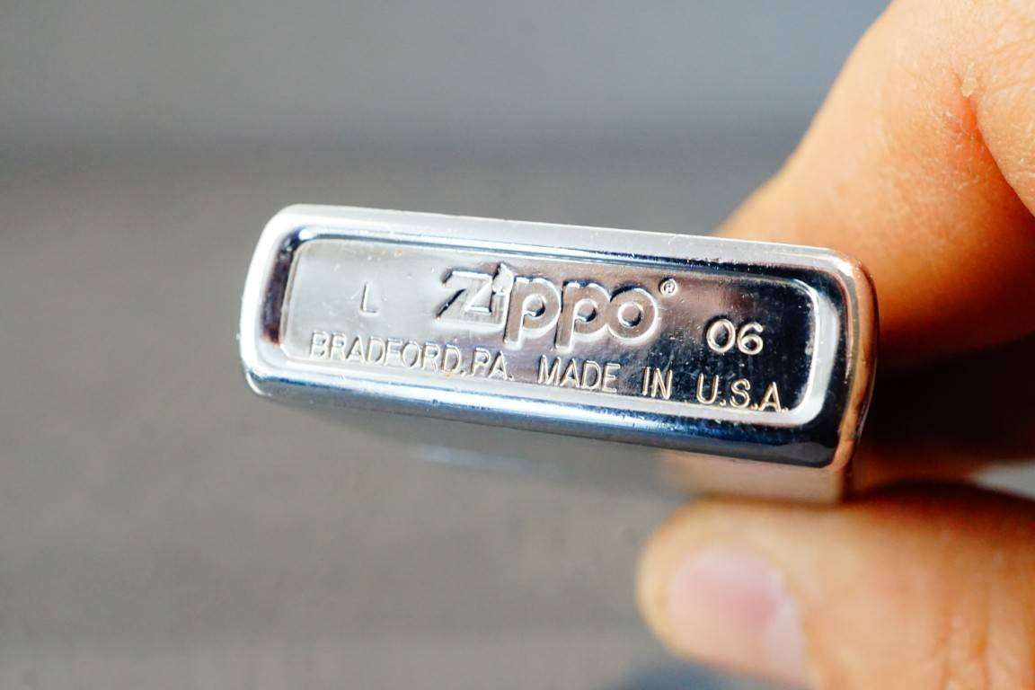 Zippo Stainless Steel with Brushed Finish  **Great Condition**