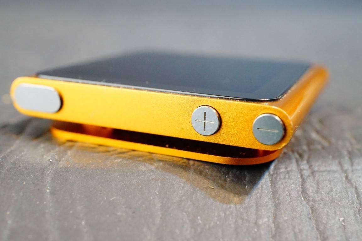 Apple iPod nano 6th Generation 8GB Orange **Great Condition**