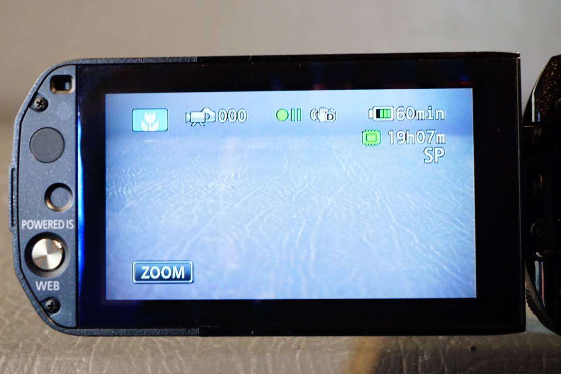 Canon Legria/VIXIA HF S21 Full HD 1080p 8.59MP Handycam Camcorder Camera **Great Condition*