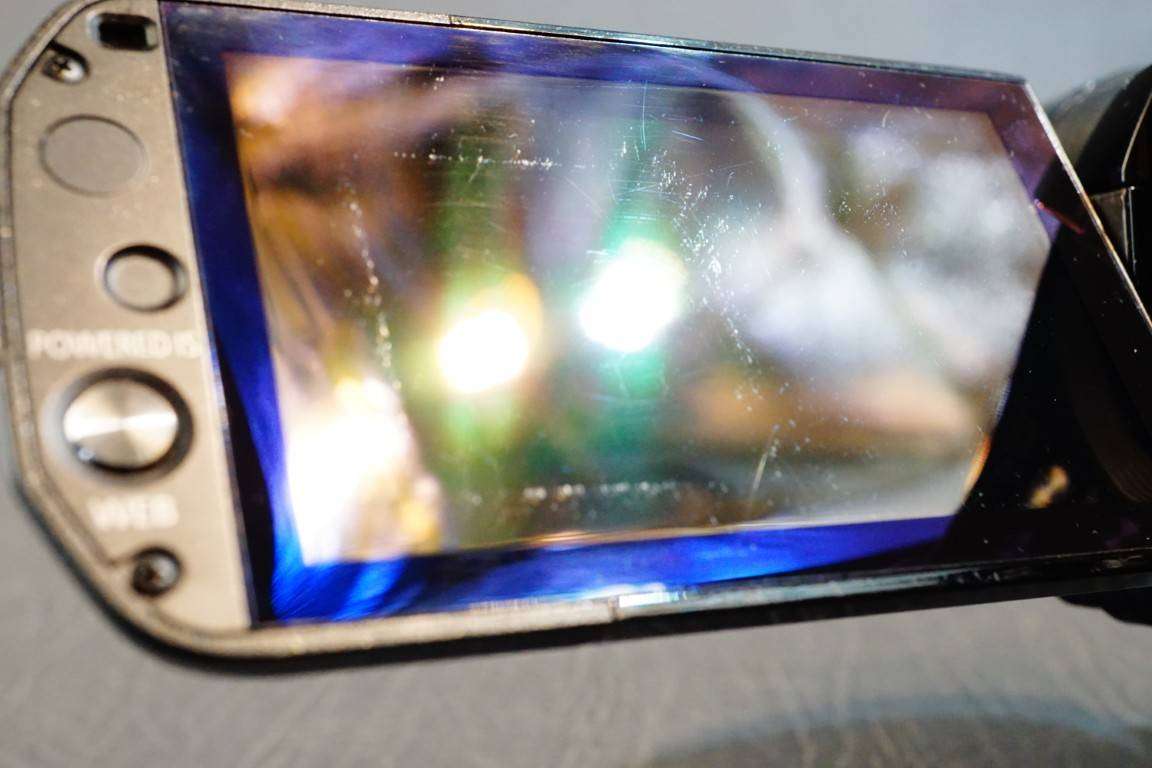 Canon Legria/VIXIA HF S21 Full HD 1080p 8.59MP Handycam Camcorder Camera **Great Condition*