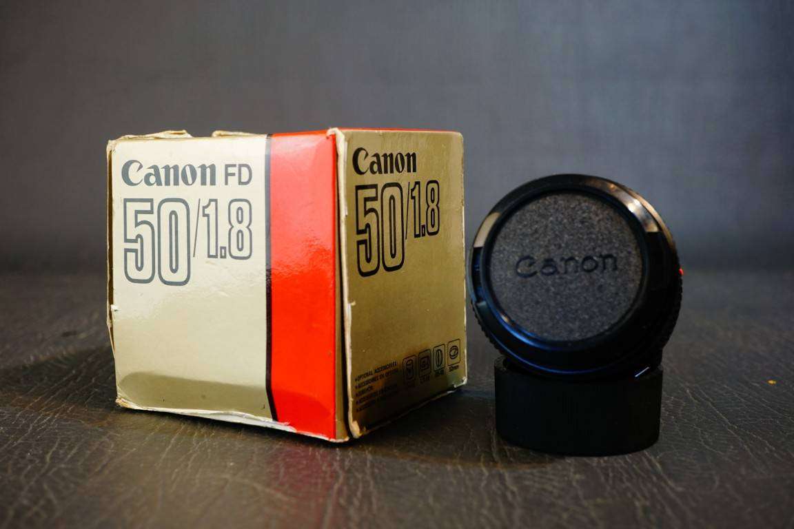 Canon NEW FD NFD 50mm F1.8 Lens in Canon FD Mount With Original Packaging **Great Condition**