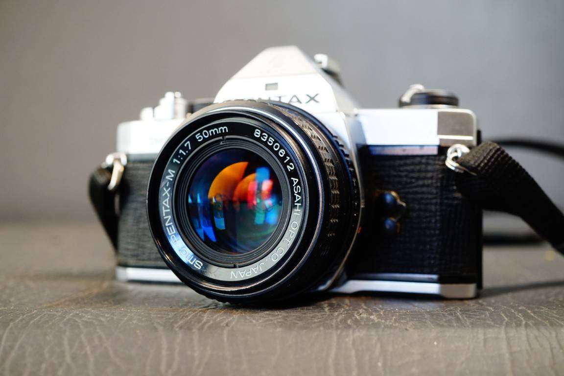 Pentax MX 35mm SLR Film Camera with Pentax 50mm F1.7 Lens  **Great Condition**