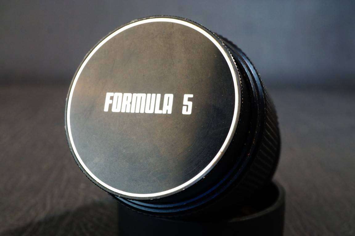 Formula 5 135mm F2.8 lens in Pentax K Mount **Great Condition**
