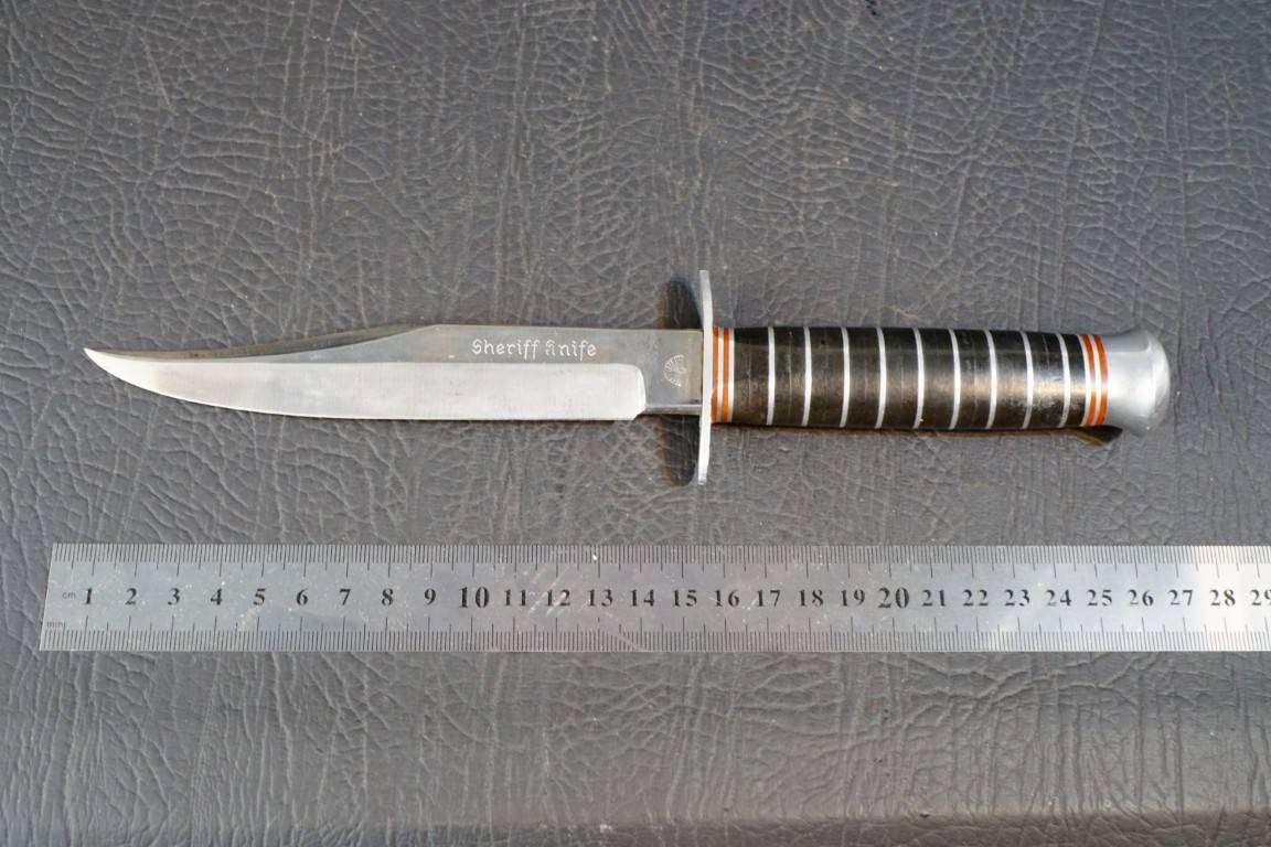 Vintage Carl Schlieper Eye Brand Sheriff Knife **Great Condition**