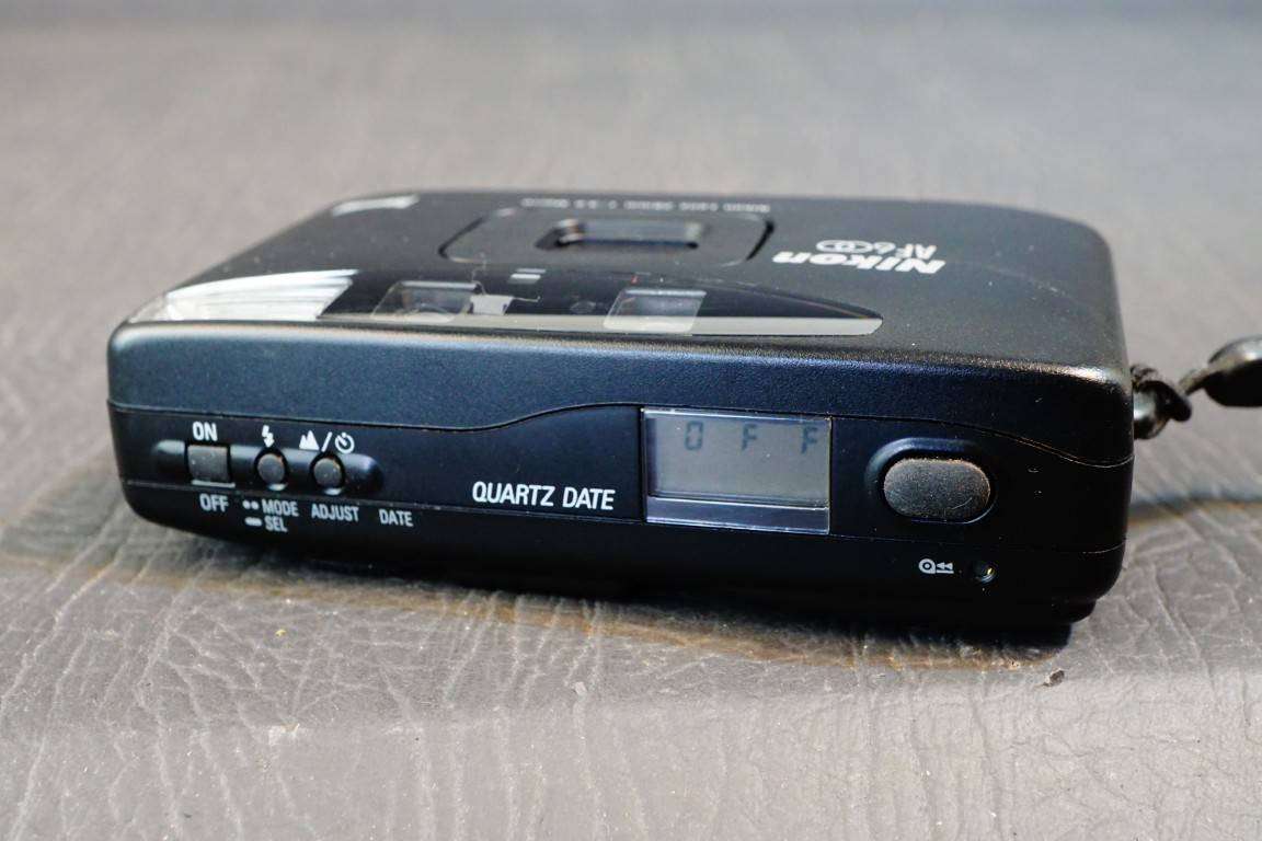 Nikon AF600 35mm Point and Shoot AF Film Camera with 28mm F3.5 Prime Lens **Great Condition**