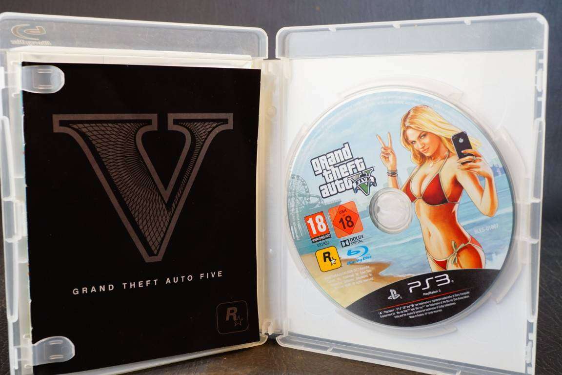 Grand Theft Auto V  - Playstation 3 (PS3)
