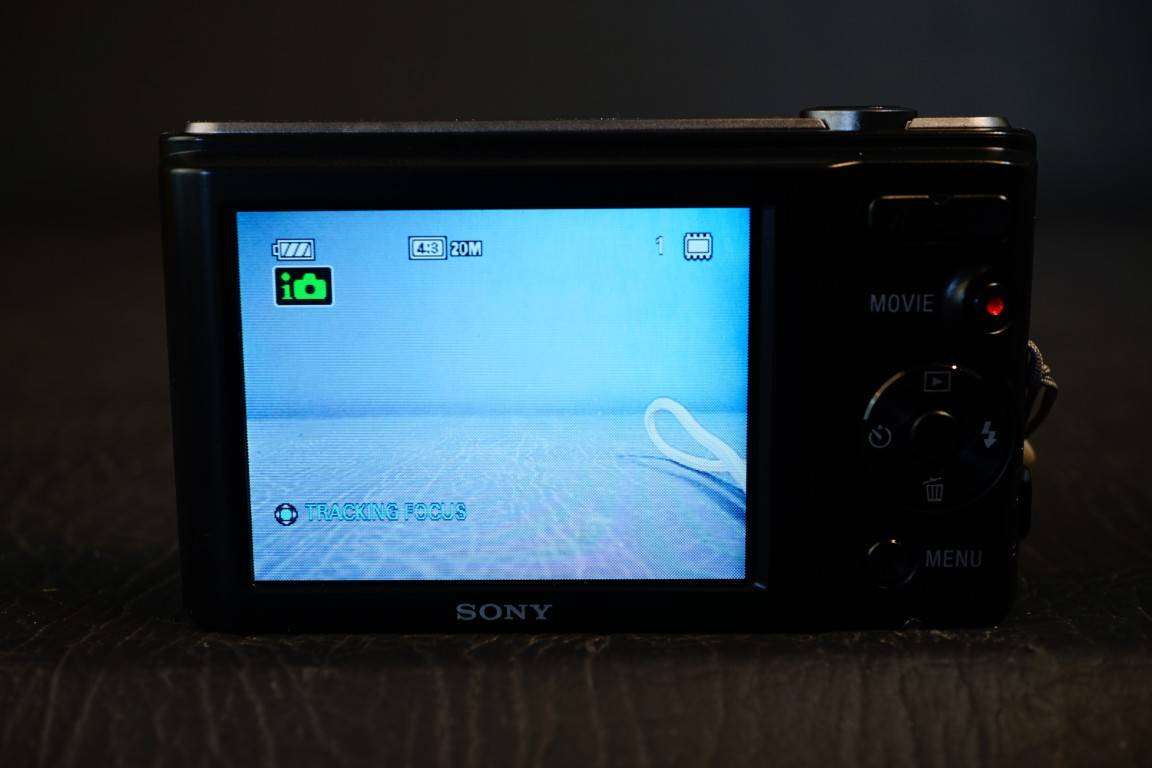 Sony Cybershot DSC W800 20.1MP Compact Digital Camera 5x Zoom Lens **Great Condition**