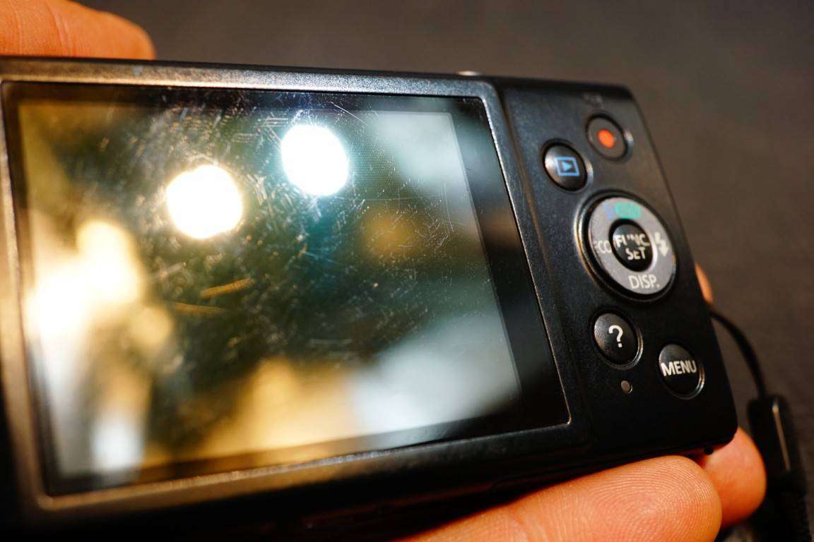 Canon IXUS 170 20.2MP Compact Digital Digital Camera with 12X Zoom Lens **Good Condition**