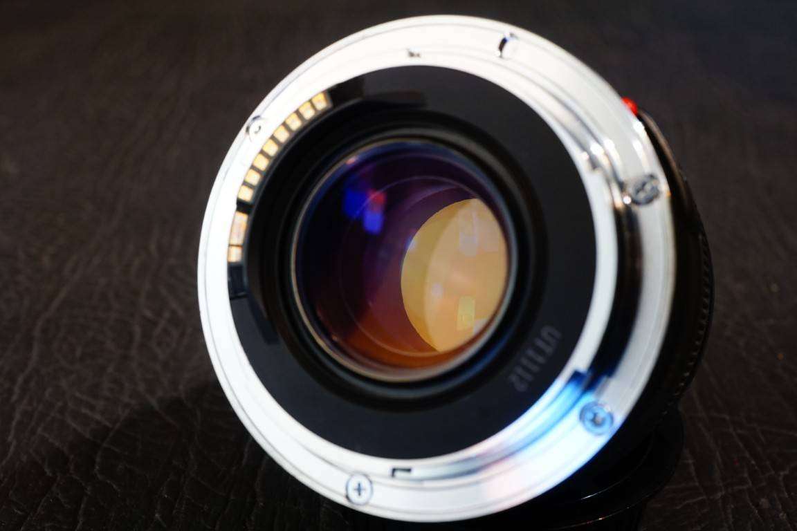 Canon Compact Macro EF 50mm F2.5 Lens in Canon EF Mount **Great Condition**