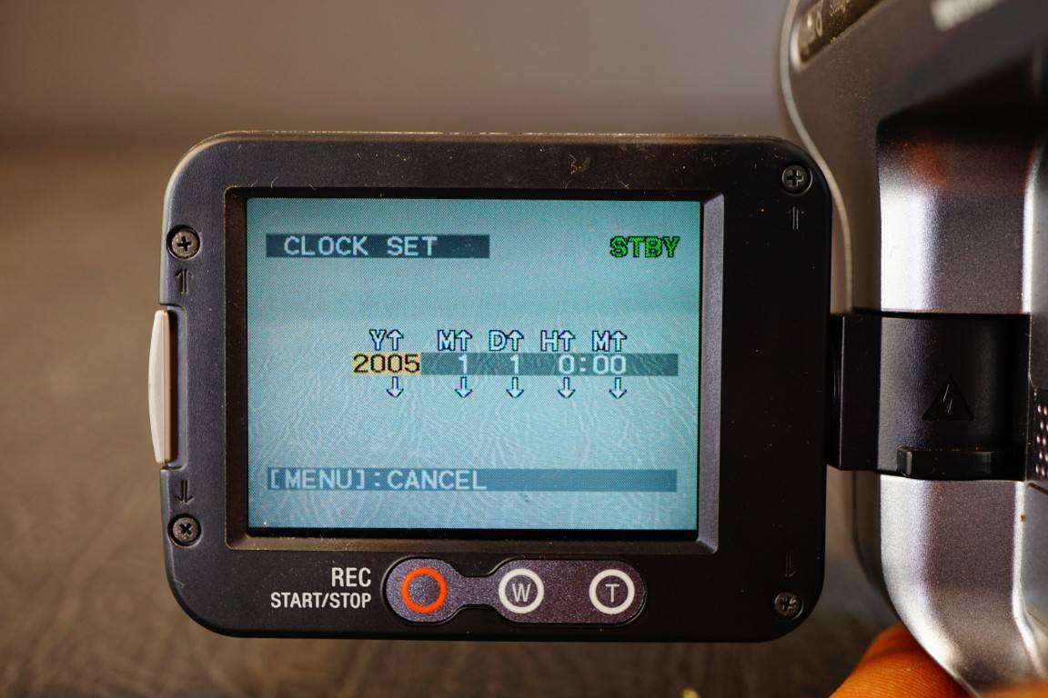 Sony Handycam DCR-TRV285E Digital 8 Video Camera HANDYCAM Camcorder **Great Condition**