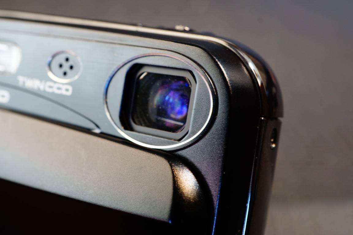 Fujifilm Finepix Real 3D Digital Camera FX-3D W3 Japan Very Rare**Great Condition**