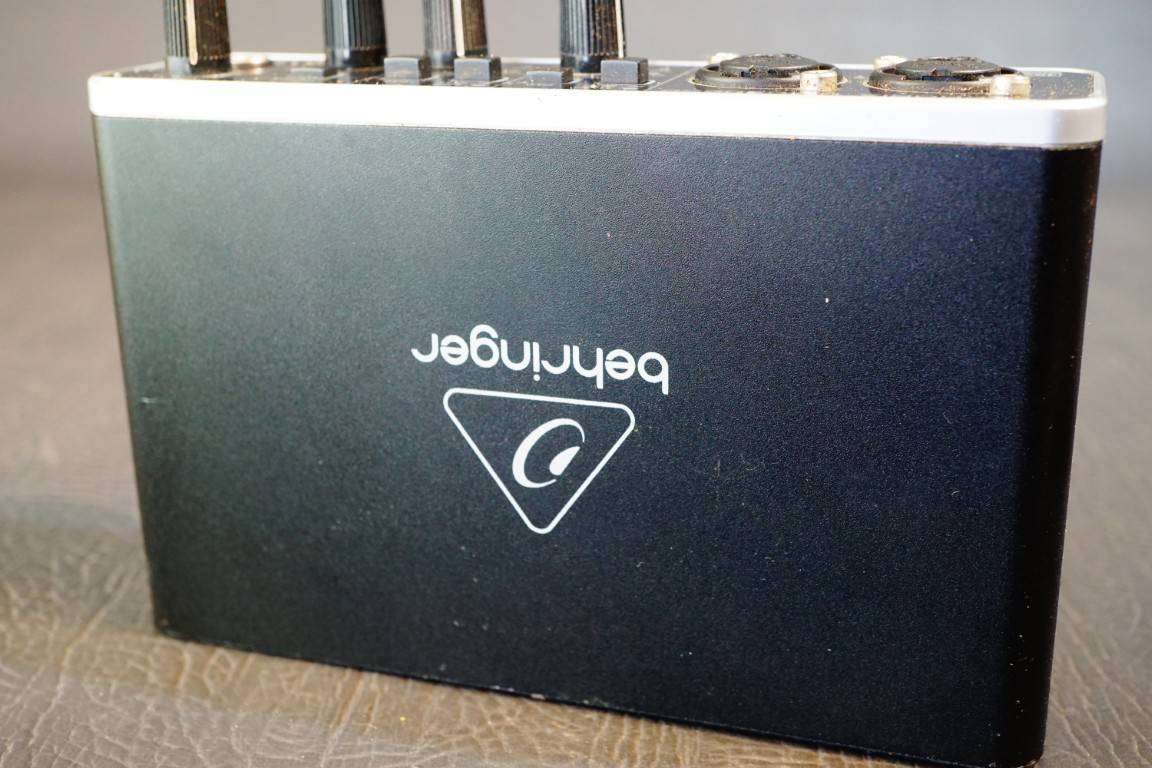 Behringer U-Phoria UMC202HD USB Audio Interface 2-Channel **Great Condition**