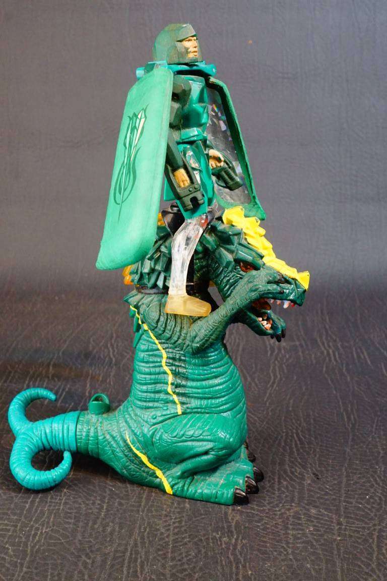 Galoob Dragon Flyz Action Figure And Launcher 1996 **Great Condition**